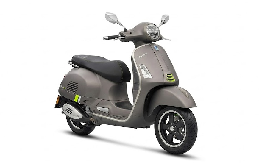Harga Vespa GTS 300 Super Tech Terbaru